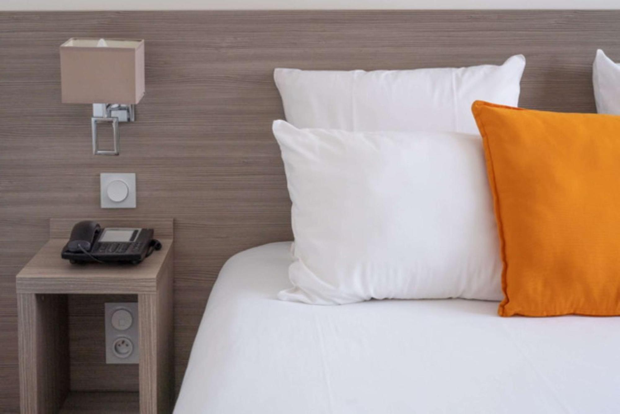 Comfort Queen Room